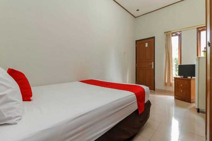 Room 6 of 39