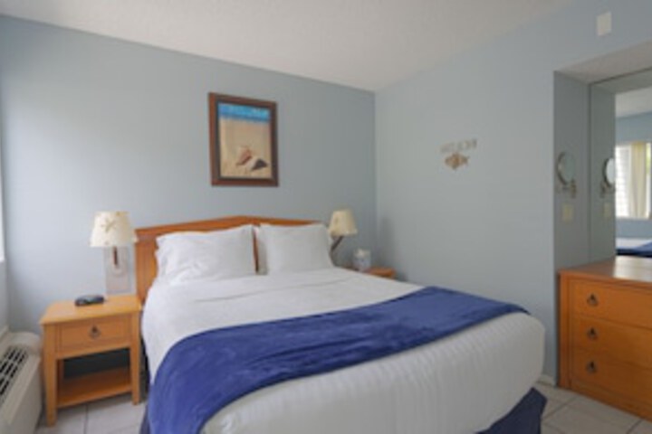 Room 805 of 984