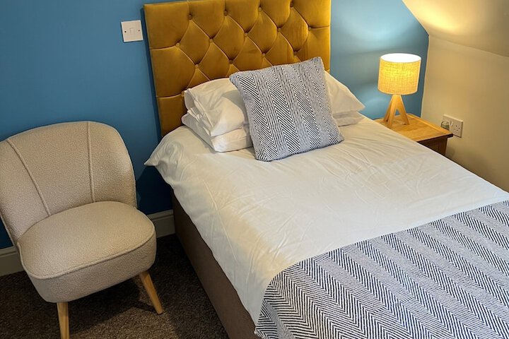 Room 25 of 84