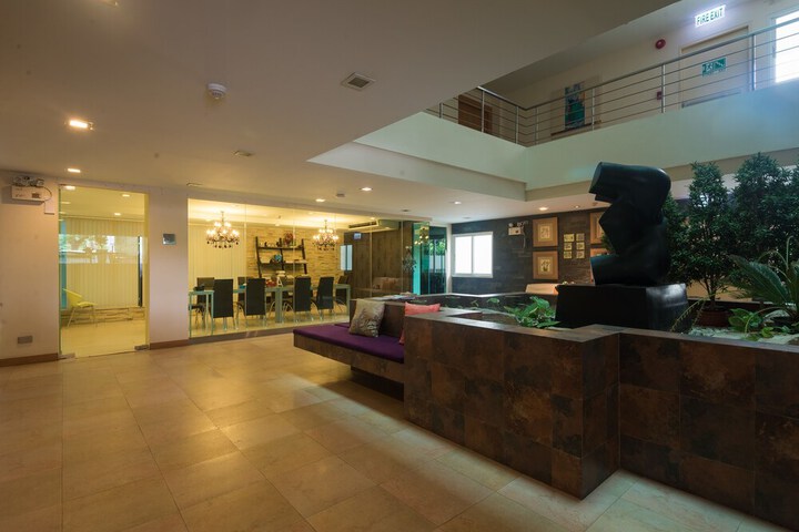 Hotel Interior 9 of 41