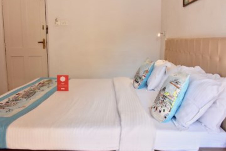 Room 8 of 44