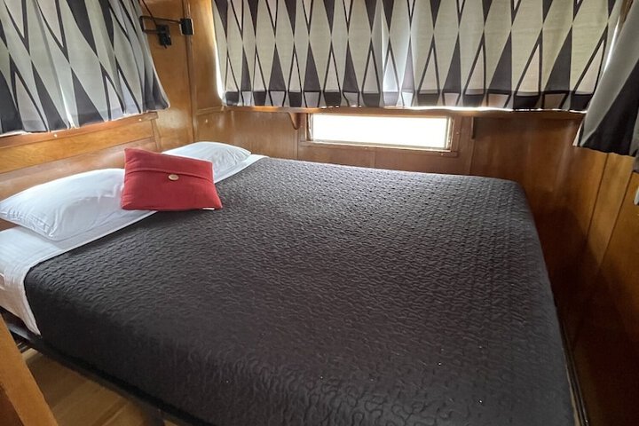 Room 20 of 313