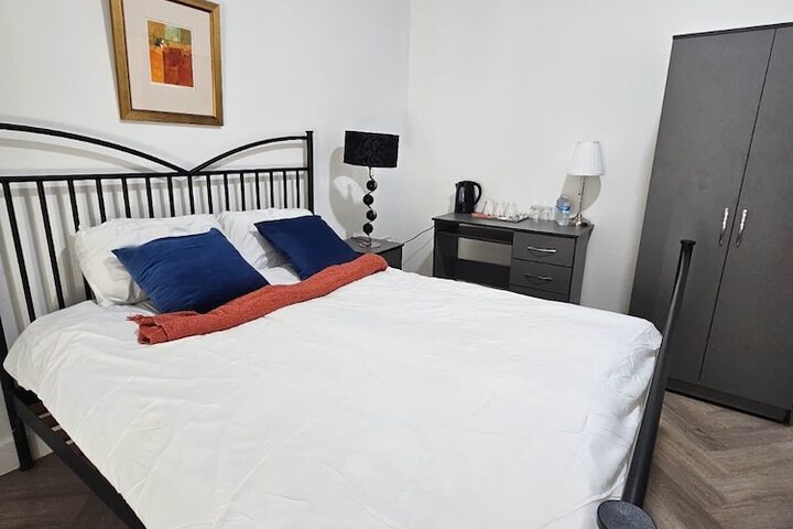 Room 8 of 59