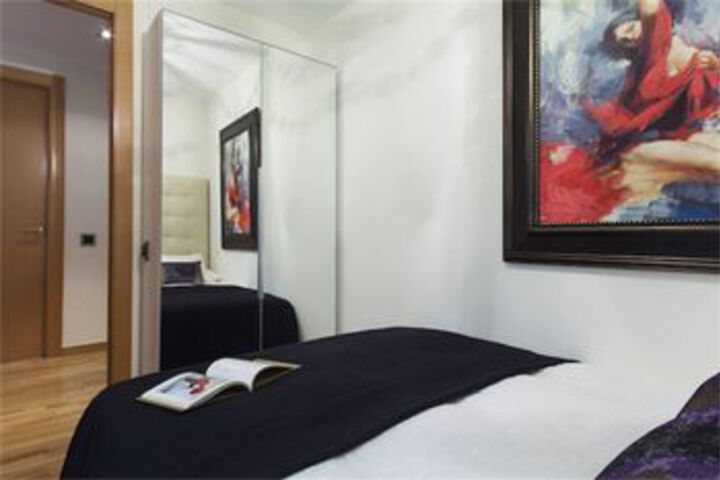 Room 49 of 74