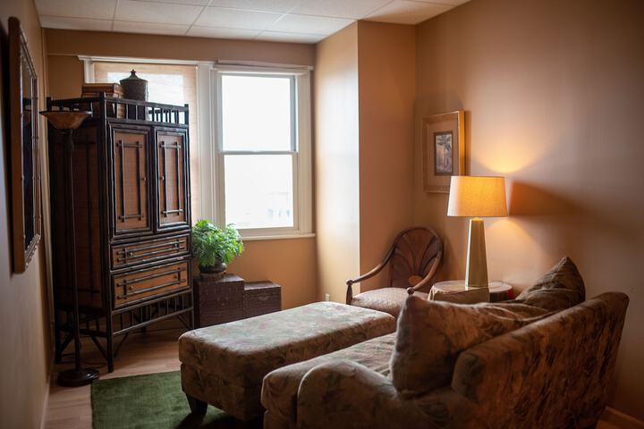 Room 56 of 107