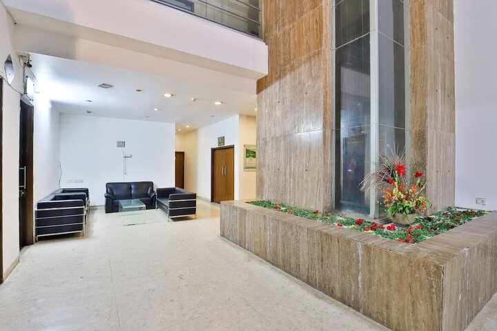Ballroom/Hall 2 of 10