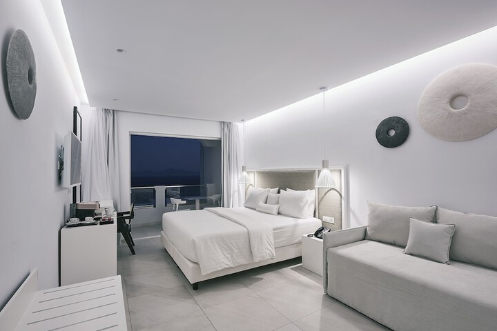 Room 70 of 165