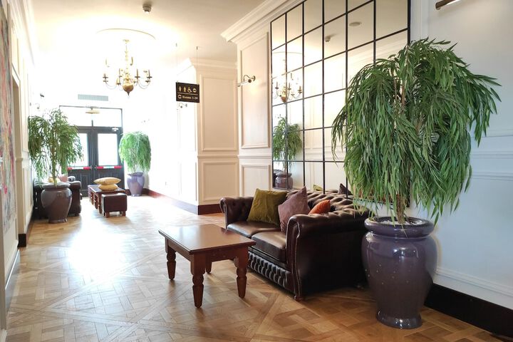Hotel Interior 6 of 81