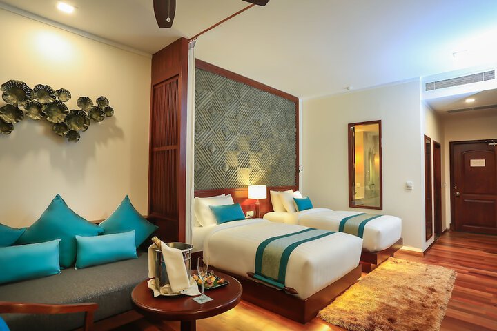Room 10 of 89