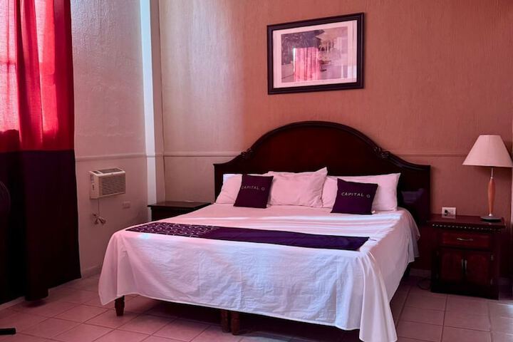 Room 16 of 40