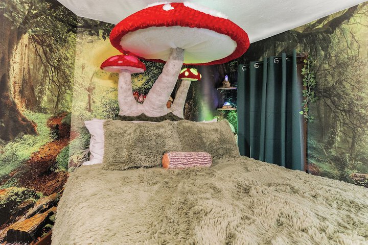 Room 27 of 109