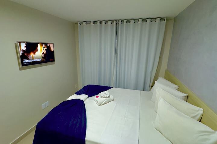 Room 7 of 223