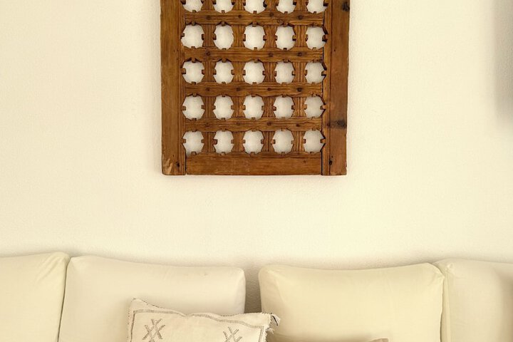 Room 8 of 23
