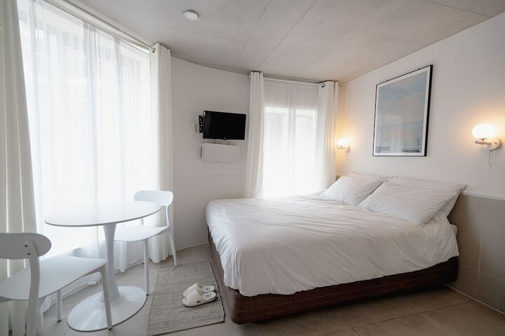 Room 40 of 96