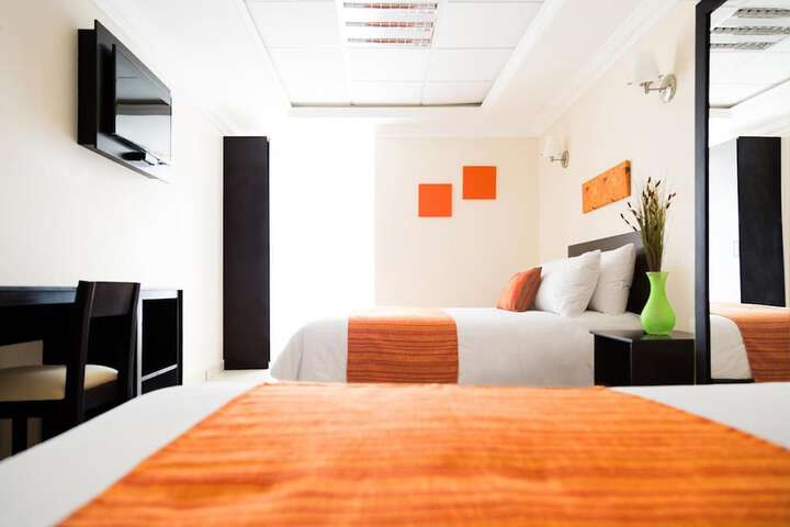 Room 27 of 47