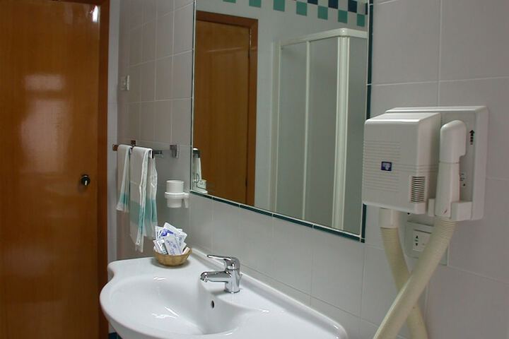 Bathroom Interior Photo