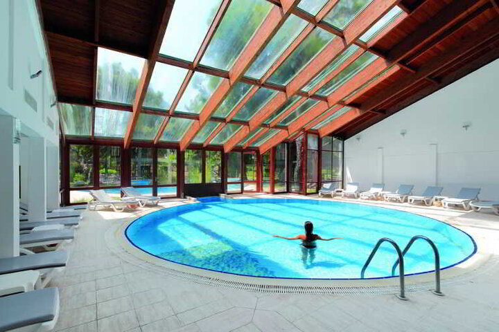 Pool 15 of 19