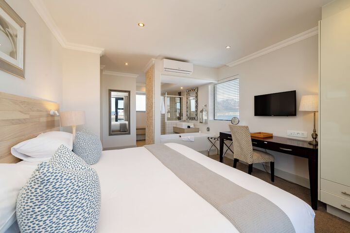 Room 74 of 231