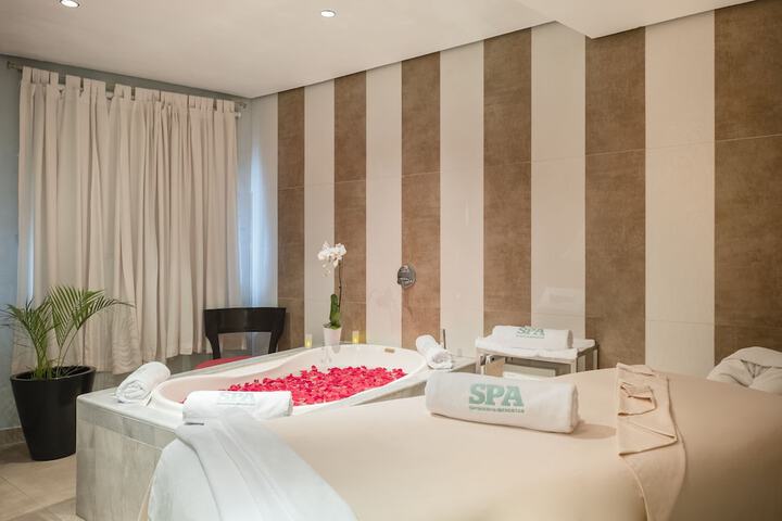 Spa 53 of 165