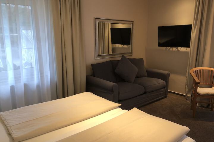 Room 36 of 70