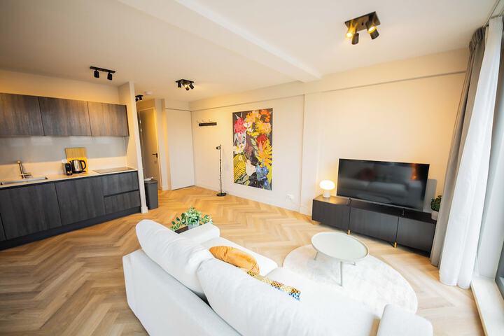 Room 54 of 215