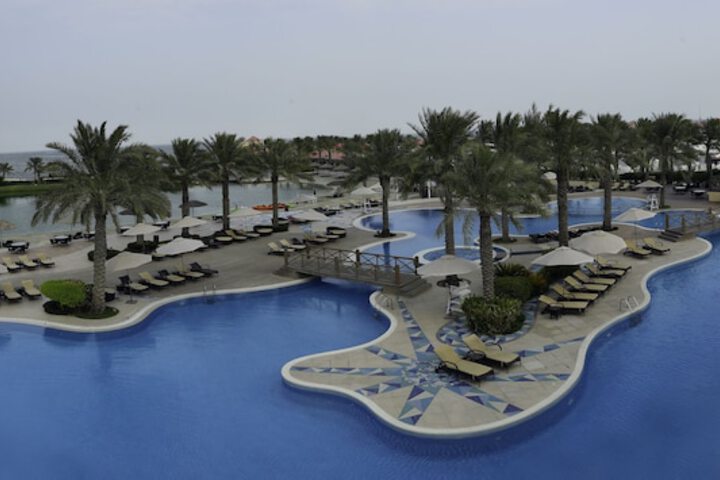 Pool 62 of 123