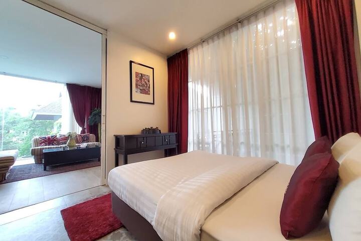 Room 30 of 75