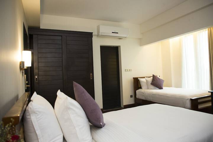 Room 20 of 37