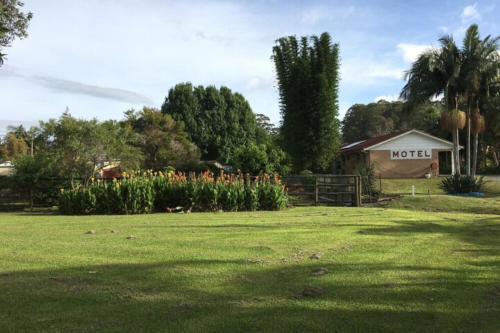Property Grounds 40 of 55