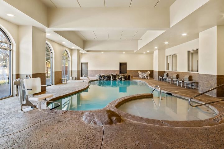 Pools & Facilities