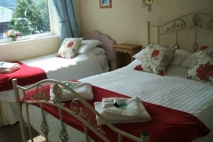 Room 7 of 39