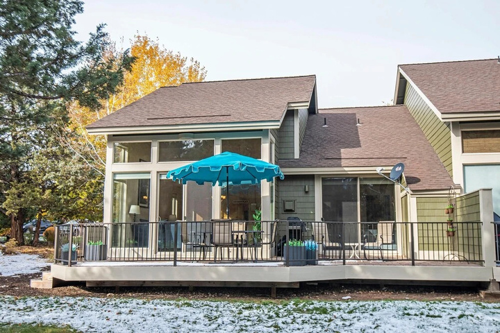 Exterior of Whispering Creek