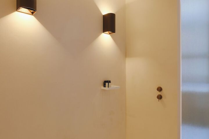 Room 80 of 126