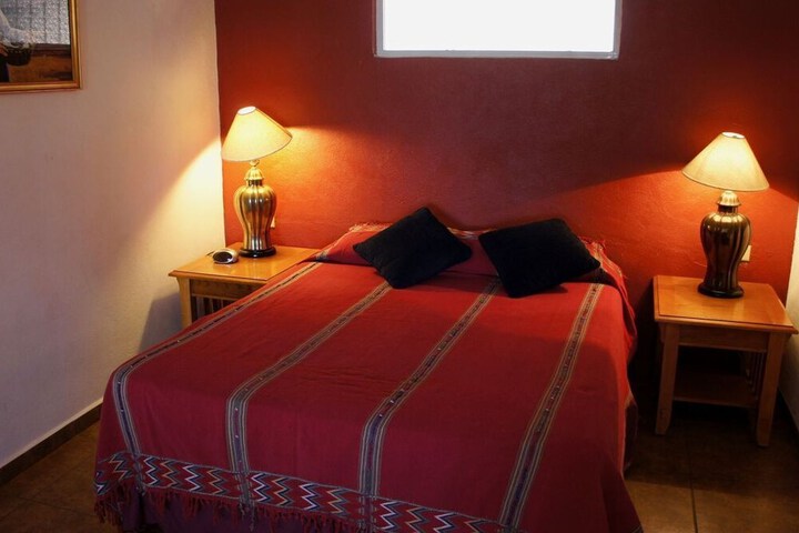 Room 2 of 15