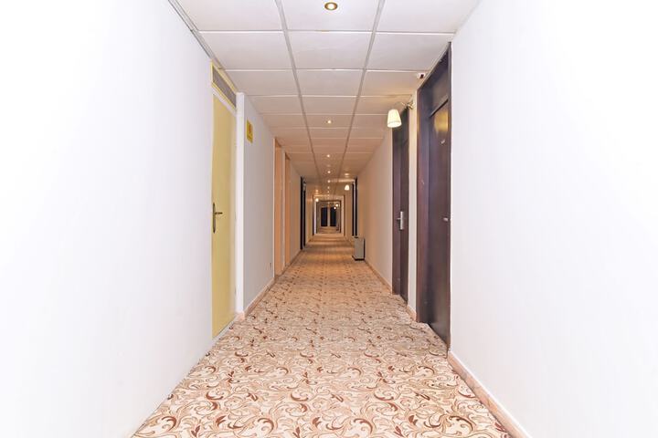 Ballroom/Hall 52 of 57