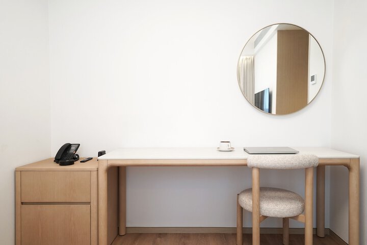 Room 5 of 41