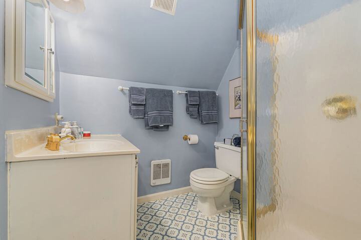 Bathroom Interior Photo