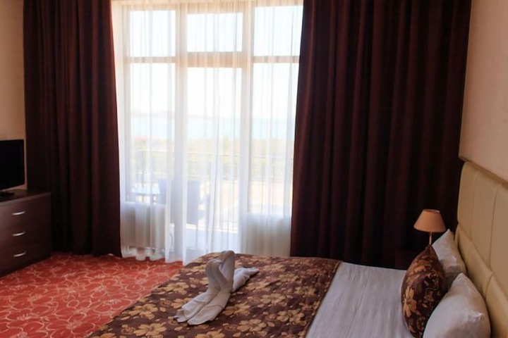 Room 13 of 67