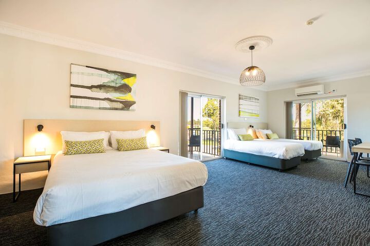 Room 20 of 65