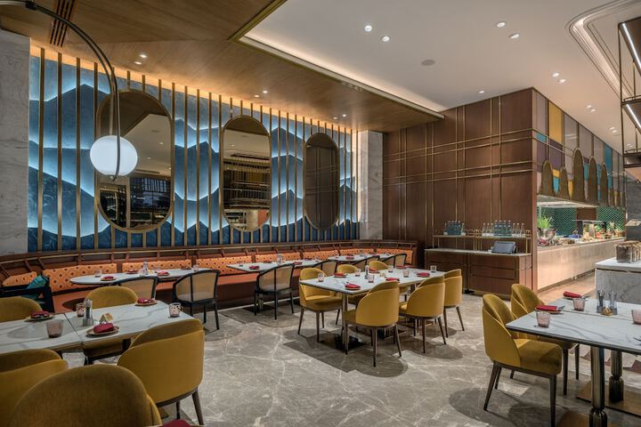Dining 60 of 110