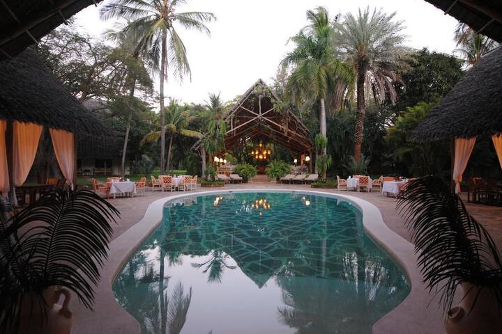 Pool 16 of 30
