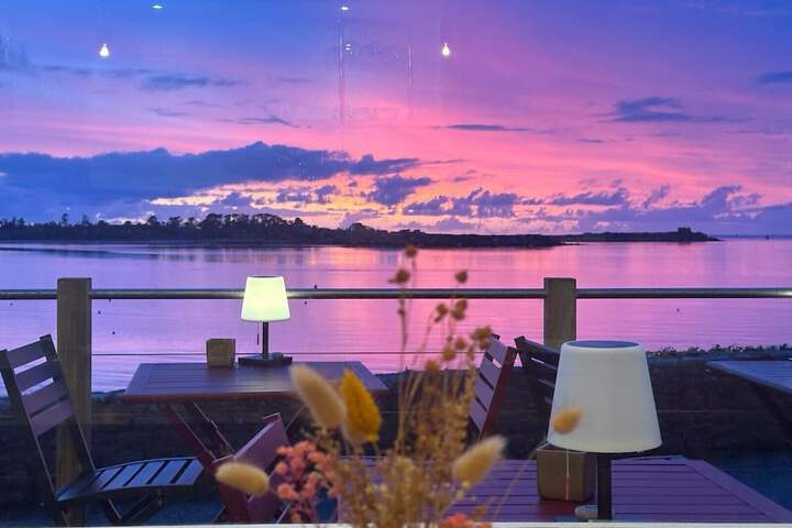 Hôtel la Baie des Anges son SPA marin et sa piscine couverte et chauffée in Landéda