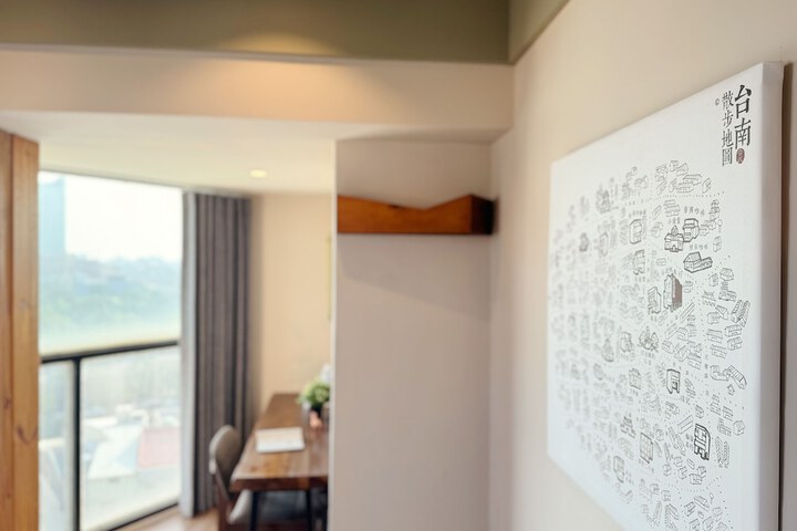 Room 42 of 65