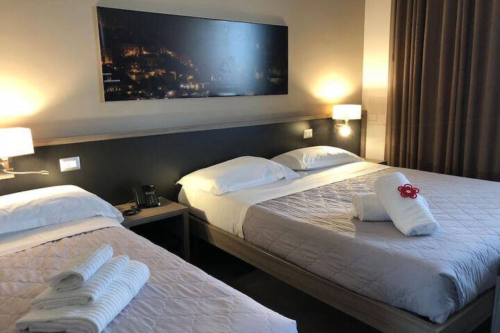 Room 19 of 60