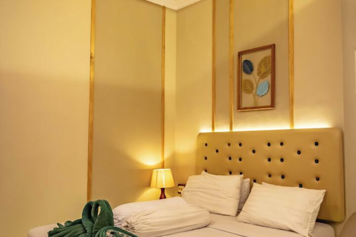 Room 21 of 59