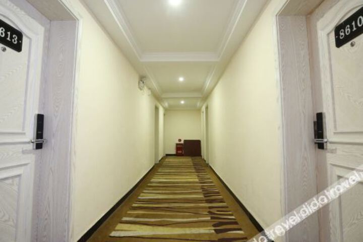 Hotel Interior 12 of 21