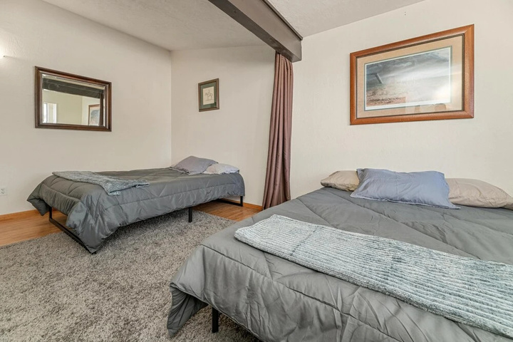 Room 20 of 20