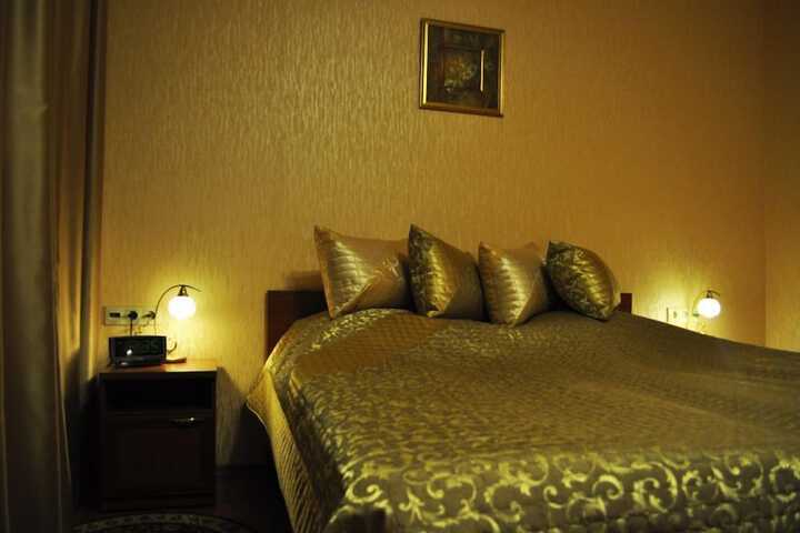 Room 6 of 54