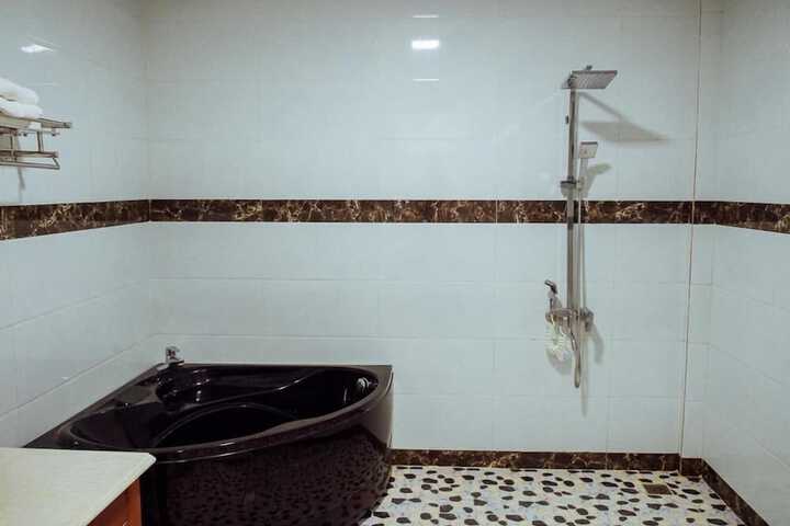 Room 18 of 57