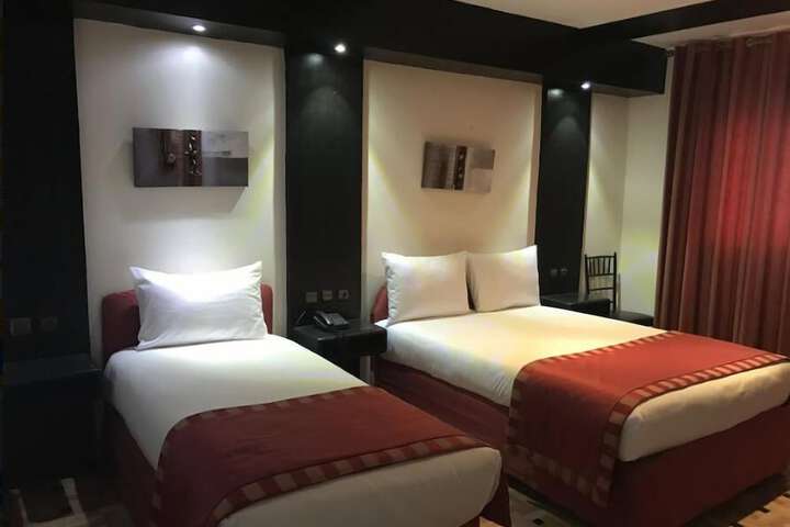 Room 12 of 29